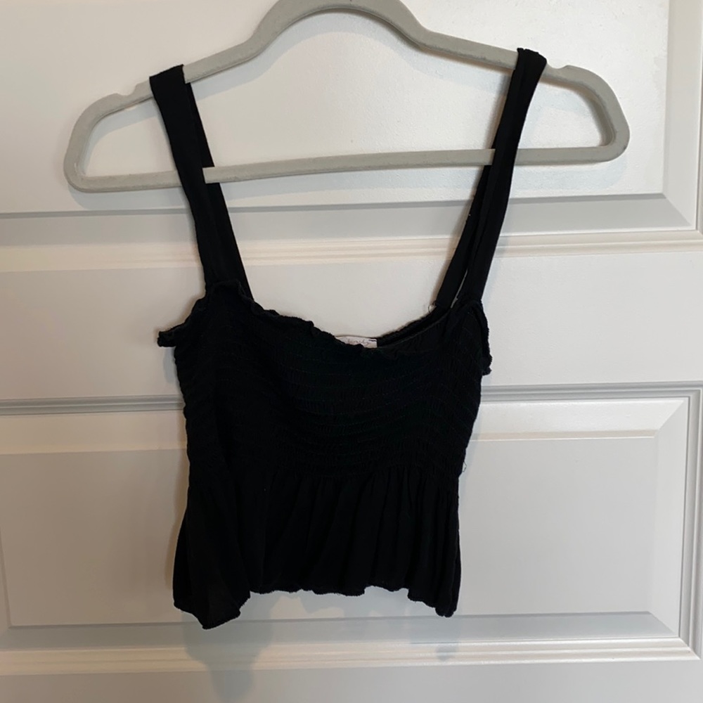 Black Cropped Tank